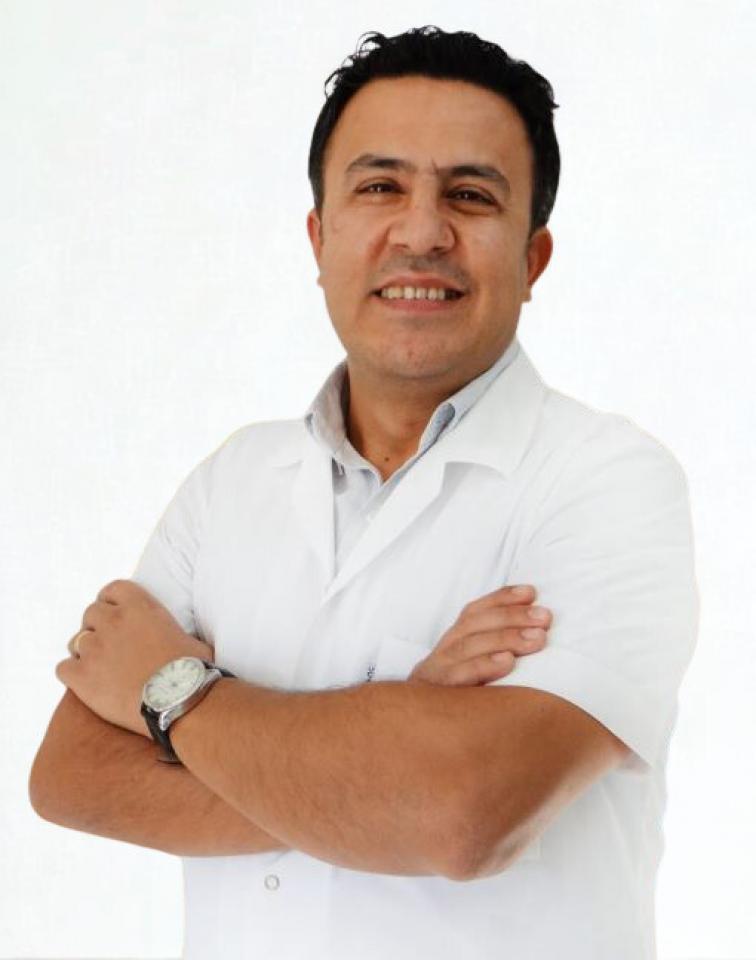 Uzm.Dr. Levent USTA